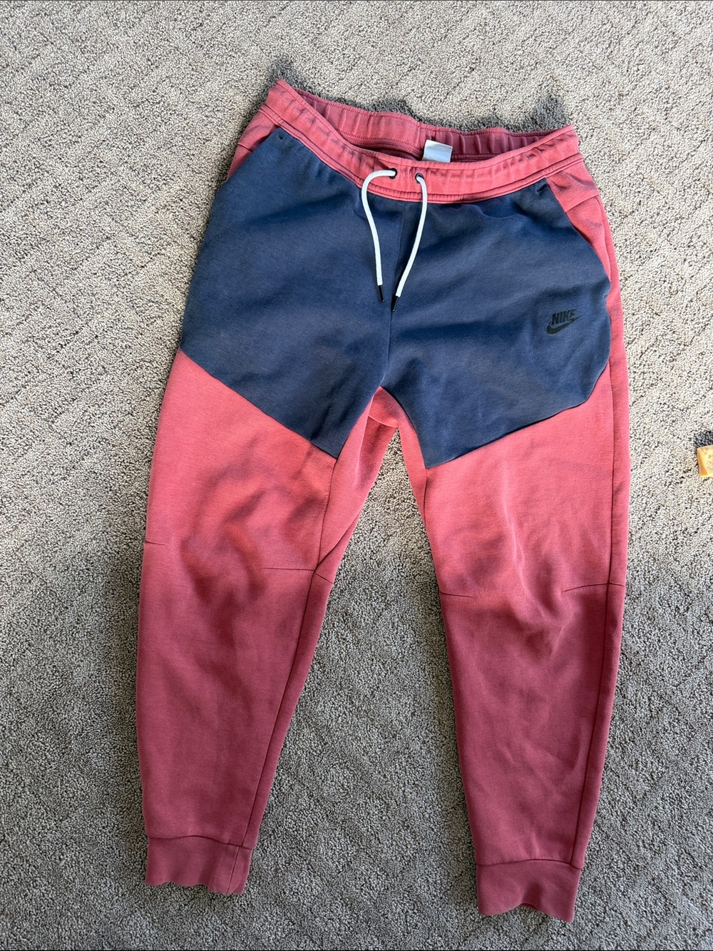 Men’s Nike tech size large